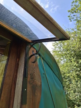 78480BD9-9657-44C8-8512-9E101FC53011-min